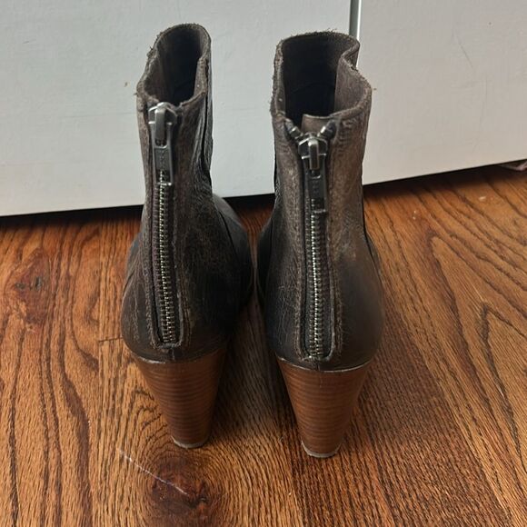 Diba True Wedge Ankle Distressed Leather Boot Size 8.5 - Picture 4 of 5